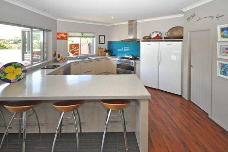 Photo of property in 10 Millbrook Drive, Waiuku, 2683