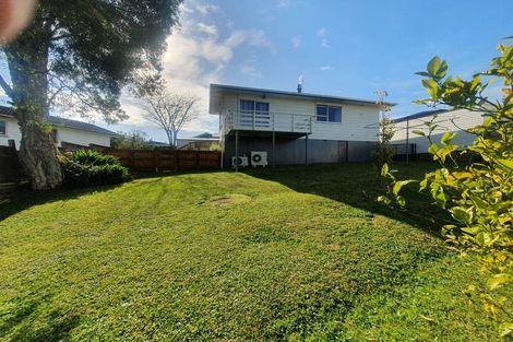 Photo of property in 1/107 Archmillen Avenue, Pakuranga Heights, Auckland, 2010