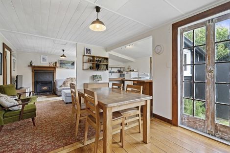 Photo of property in 46 Fox Street, Opunake, 4616