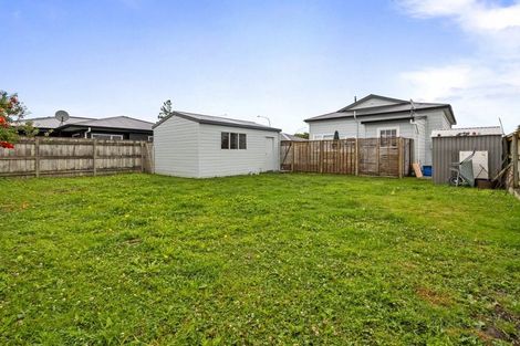 Photo of property in 61 Russell Street, Palmerston North, 4414