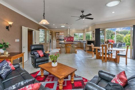 Photo of property in 7 Cairn Way, Te Kamo, Kamo, 0185