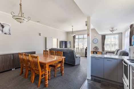 Photo of property in 9 Parris Street, Waitara, 4320