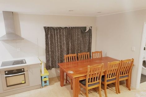 Photo of property in 1/7 Elvira Place, Ranui, Auckland, 0612