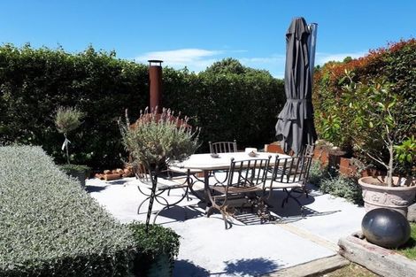 Photo of property in 73 Keanes Road, Maraetai, Howick, 2571