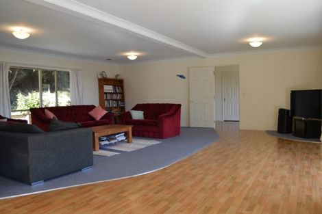 Photo of property in 84 Kowhai Drive, Te Kouma, Coromandel, 3581