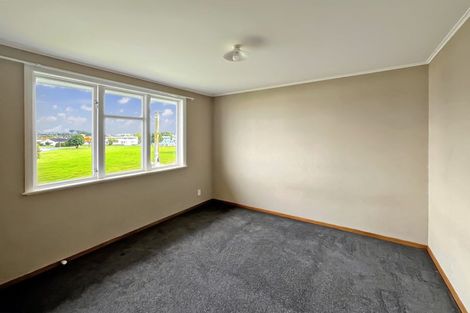 Photo of property in 6-8 Devon Crescent, Bulls, 4818