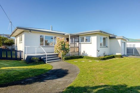 Photo of property in 4 Victoria Avenue, Dannevirke, 4930