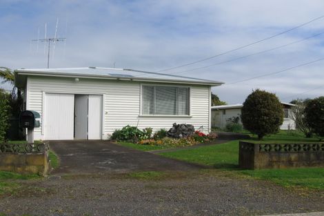 Photo of property in 21 West Crescent, Te Puru, Thames, 3575