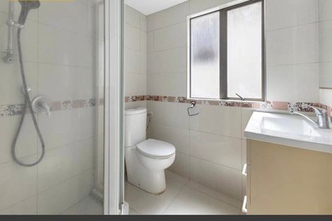 Photo of property in 66 Sikkim Crescent, Clover Park, Auckland, 2019