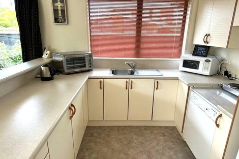 Photo of property in 26a Crofton Road, Harewood, Christchurch, 8051