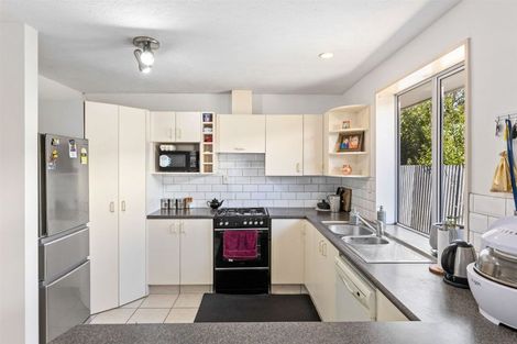 Photo of property in 1/11 Rossiter Avenue, Redwood, Christchurch, 8051