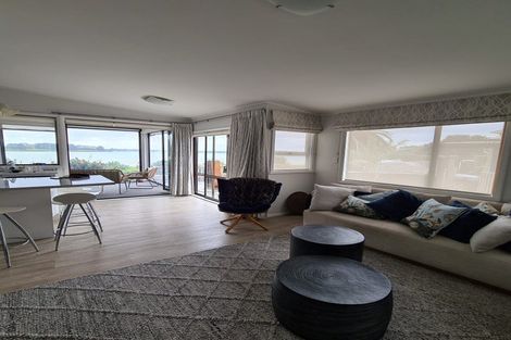 Photo of property in 2/203 Oakland Road, Karaka, Papakura, 2580