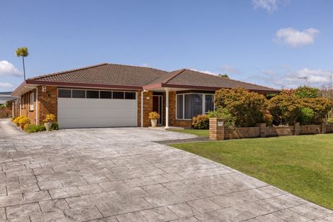 Photo of property in 86 Edgecumbe Road, Tauranga, 3110