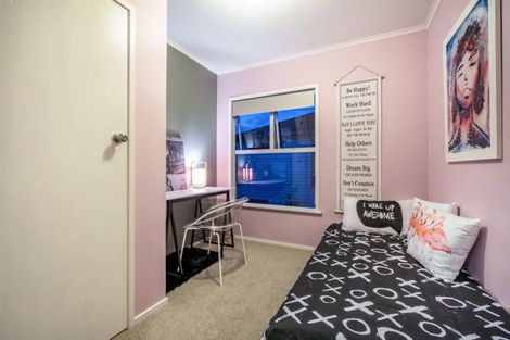 Photo of property in 11 Havenwood Place, Birkenhead, Auckland, 0626