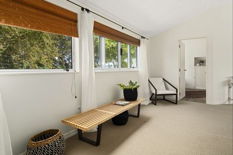 Photo of property in 43 Rewarewa Place, Matua, Tauranga, 3110