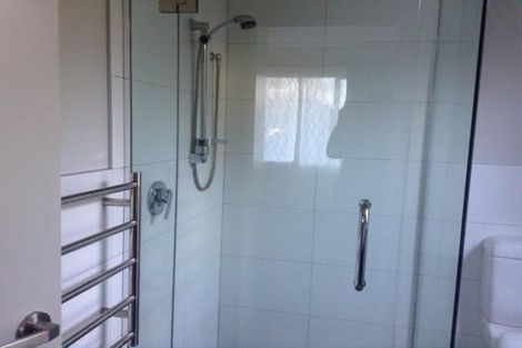 Photo of property in 9a Gillean Street, Havelock North, 4130