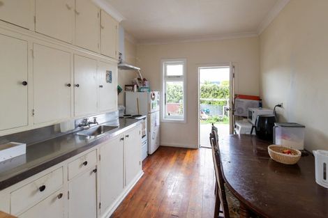 Photo of property in 1/311 King Street North, Hastings, 4122