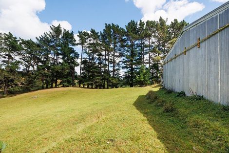Photo of property in 303 Kahuterawa Road, Linton, Palmerston North, 4472
