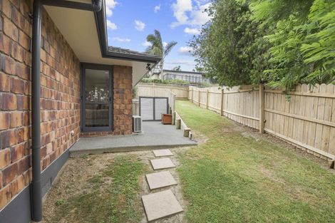 Photo of property in 28 Hawaiian Parade, Arkles Bay, Whangaparaoa, 0932