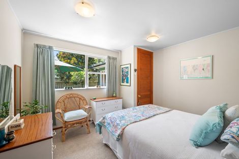 Photo of property in 71a Rangatira Road, Beach Haven, Auckland, 0626
