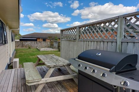 Photo of property in 20 Madgwick Place, Ngatea, 3503