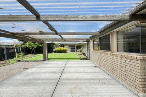 Photo of property in 6 Newbliss Crescent, East Tamaki Heights, Auckland, 2016