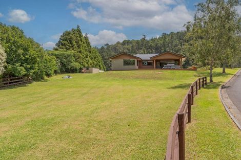 Photo of property in 3 Aldermen Lane, Tairua, 3579