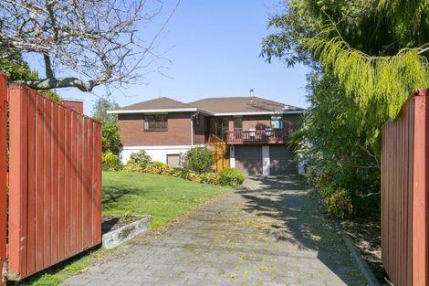 Photo of property in 67 Chesham Avenue, Waipahihi, Taupo, 3330