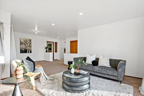 Photo of property in 40 Pigeon Mountain Road, Half Moon Bay, Auckland, 2012