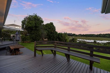 Photo of property in 212a Plummers Point Road, Whakamarama, 3172