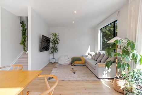 Photo of property in 51a Monarch Avenue, Hillcrest, Auckland, 0627