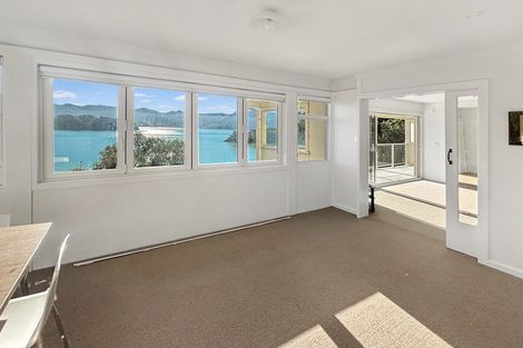 Photo of property in 9 Bayview Road, Charteris Bay, Lyttelton, 8971