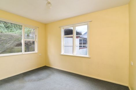 Photo of property in 2 Walter Street, The Glen, Dunedin, 9011