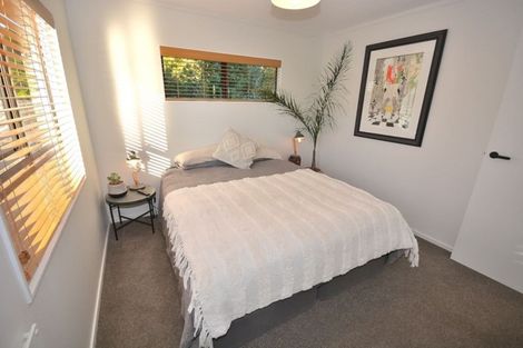 Photo of property in 2 Island View Terrace, Waikanae Beach, Waikanae, 5036