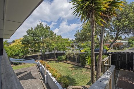 Photo of property in 6 Himalaya Drive, Half Moon Bay, Auckland, 2012