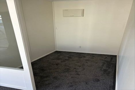 Photo of property in 4a Harris Road, Mount Wellington, Auckland, 1051