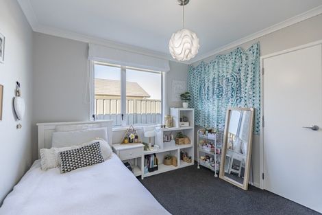 Photo of property in 14 Aparima Place, Awatoto, Napier, 4110