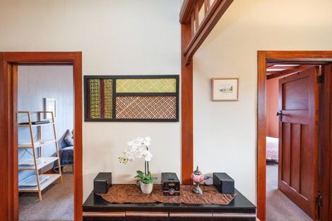 Photo of property in 8 Burns Avenue, Takaro, Palmerston North, 4412