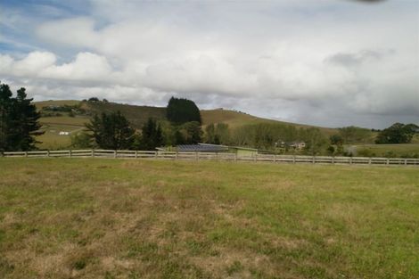 Photo of property in 33 Wairangi Road, Kerikeri, 0294
