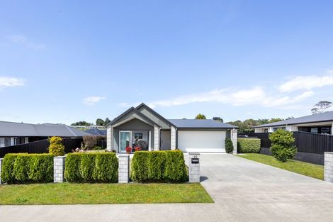 Photo of property in 46 Oak Ridge Drive, Te Awamutu, 3800