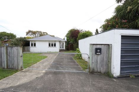 Photo of property in 10 Hugh Duncan Street, Haywards, Lower Hutt, 5018