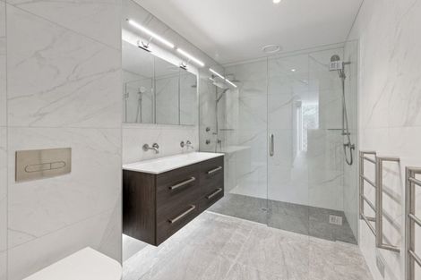 Photo of property in 204/20 Omana Road, Milford, Auckland, 0620