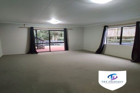 Photo of property in 21 Hakea Place, Totara Heights, Auckland, 2105