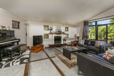 Photo of property in 41 Isobel Road, Greenhithe, Auckland, 0632