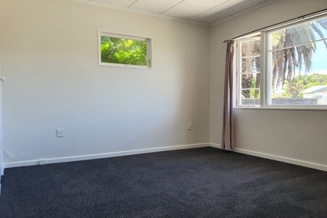 Photo of property in 17 Viola Avenue, Mangere East, Auckland, 2024