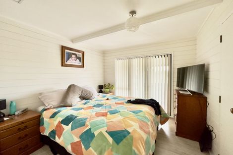 Photo of property in 1/50 Sale Street, Cockle Bay, Auckland, 2014