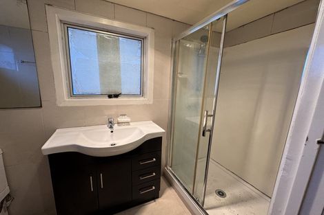 Photo of property in 26 Weldene Avenue, Glenfield, Auckland, 0629