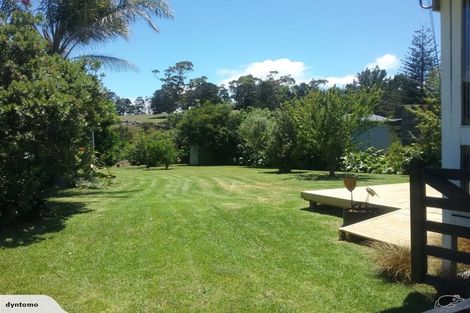 Photo of property in 6 Sandy Beach Road, Tinopai, Matakohe, 0593