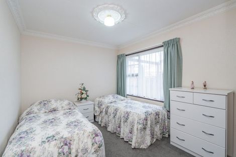 Photo of property in 5 Mcleod Court, Rosedale, Invercargill, 9810