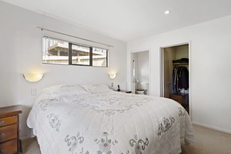Photo of property in 278c Glamorgan Drive, Northcross, Auckland, 0630